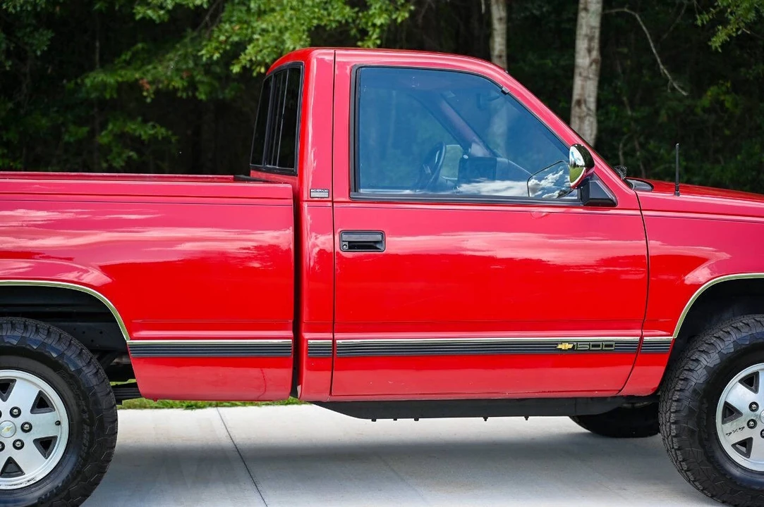 1989 Chevrolet C/K 4th Gen - Image 8 of 31