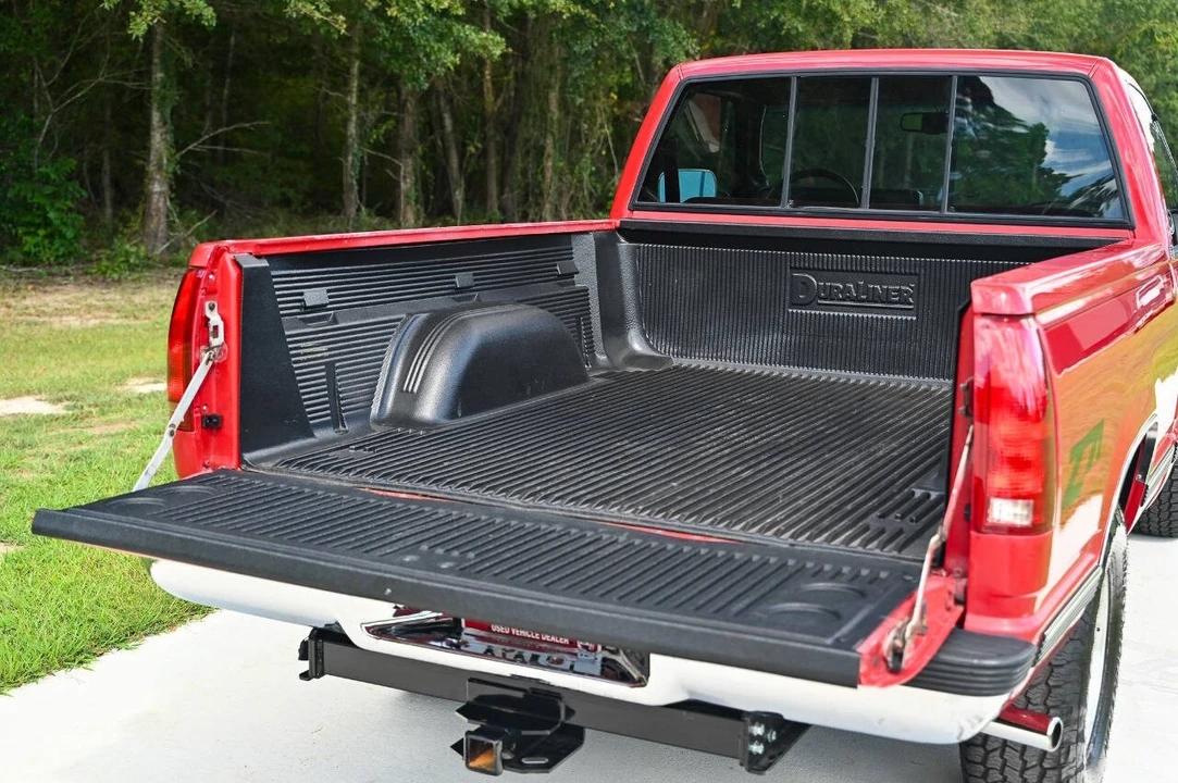 1989 Chevrolet C/K 4th Gen - Image 20 of 31