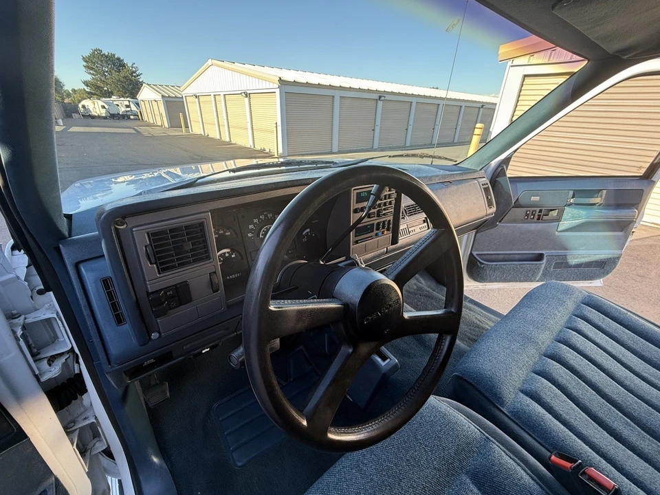 1989 Chevrolet C/K 4th Gen - Image 15 of 22