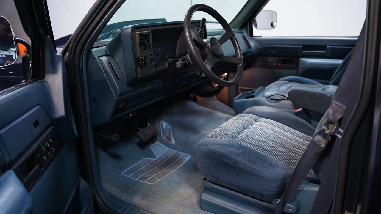 1989 Chevrolet C/K 4th Gen - Image 5 of 12