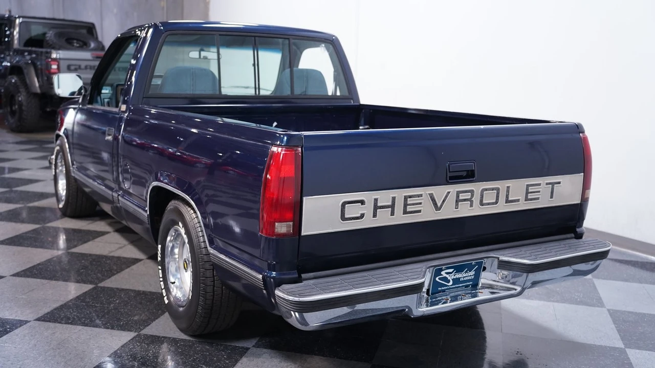 1989 Chevrolet C/K 4th Gen - Image 9 of 12