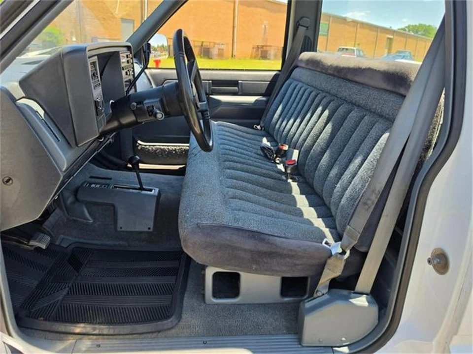 1989 Chevrolet C/K 4th Gen - Image 15 of 31