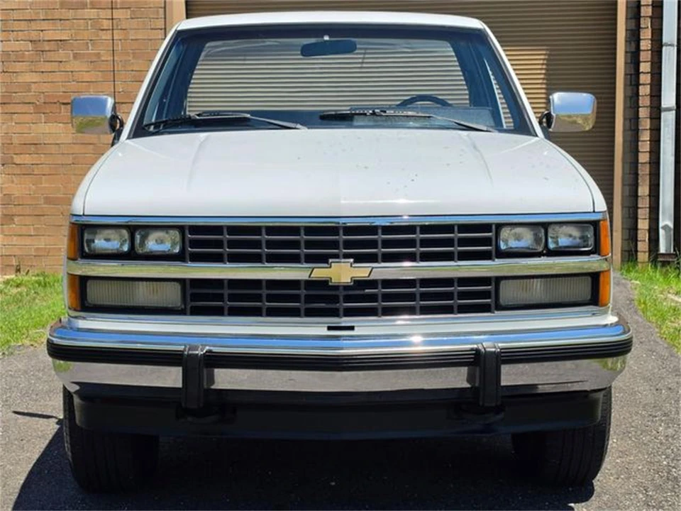 1989 Chevrolet C/K 4th Gen - Image 3 of 31