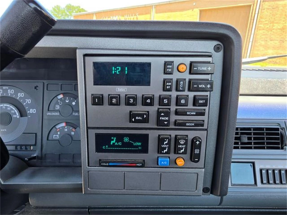 1989 Chevrolet C/K 4th Gen - Image 20 of 31