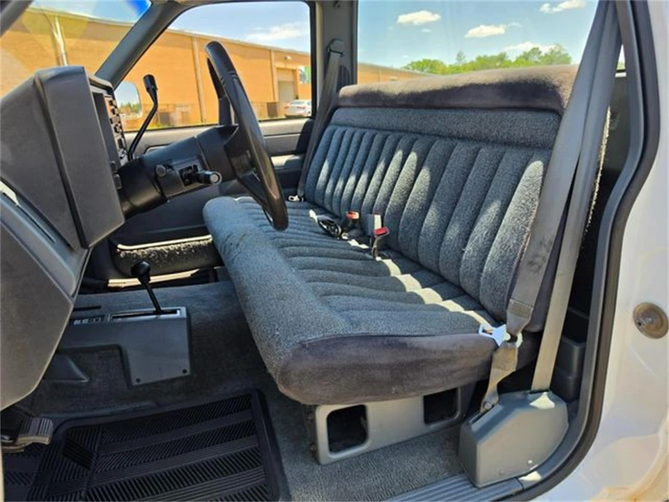 1989 Chevrolet C/K 4th Gen - Image 26 of 31