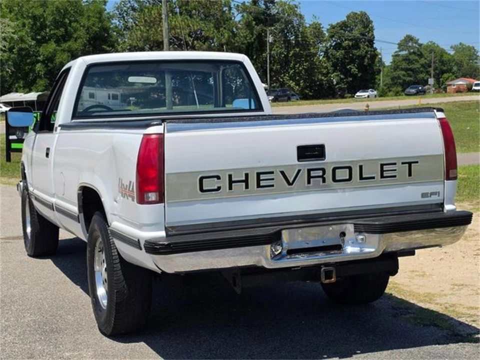 1989 Chevrolet C/K 4th Gen - Image 10 of 31