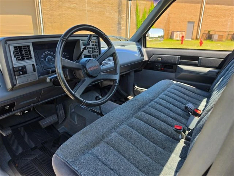 1989 Chevrolet C/K 4th Gen - Image 16 of 31