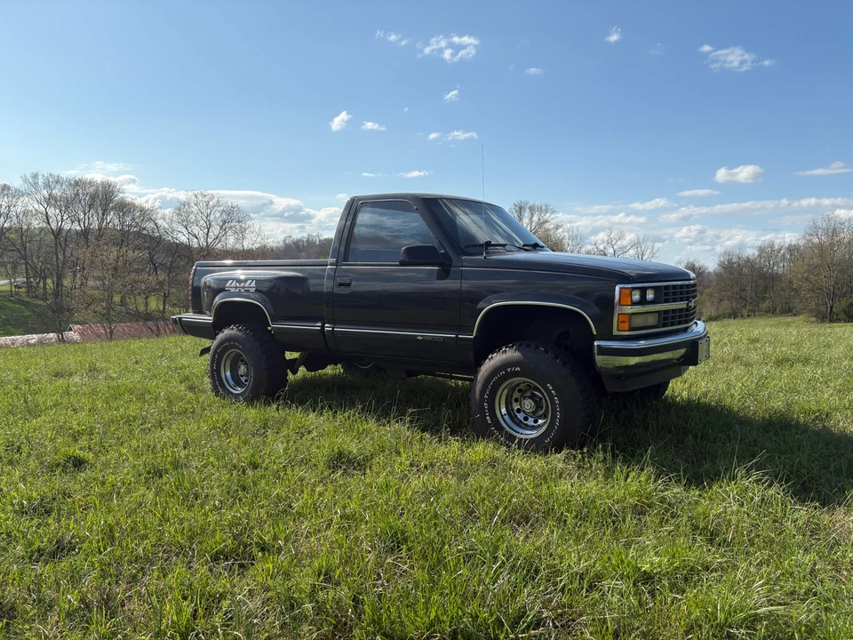 1989 Chevrolet C/K 4th Gen - Image 12 of 31