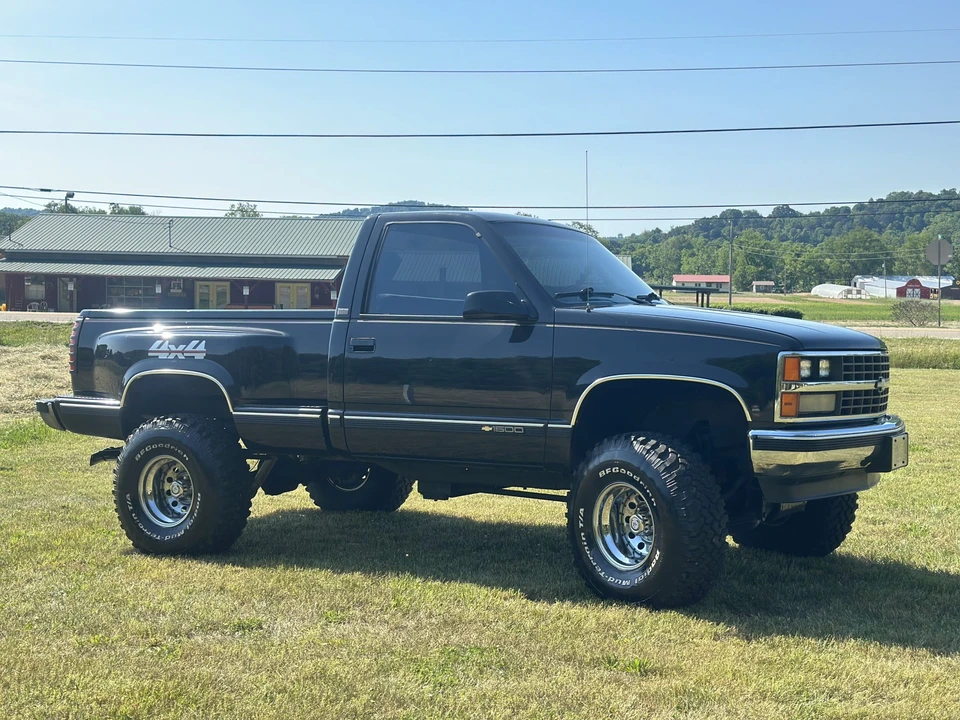 1989 Chevrolet C/K 4th Gen - Image 13 of 31