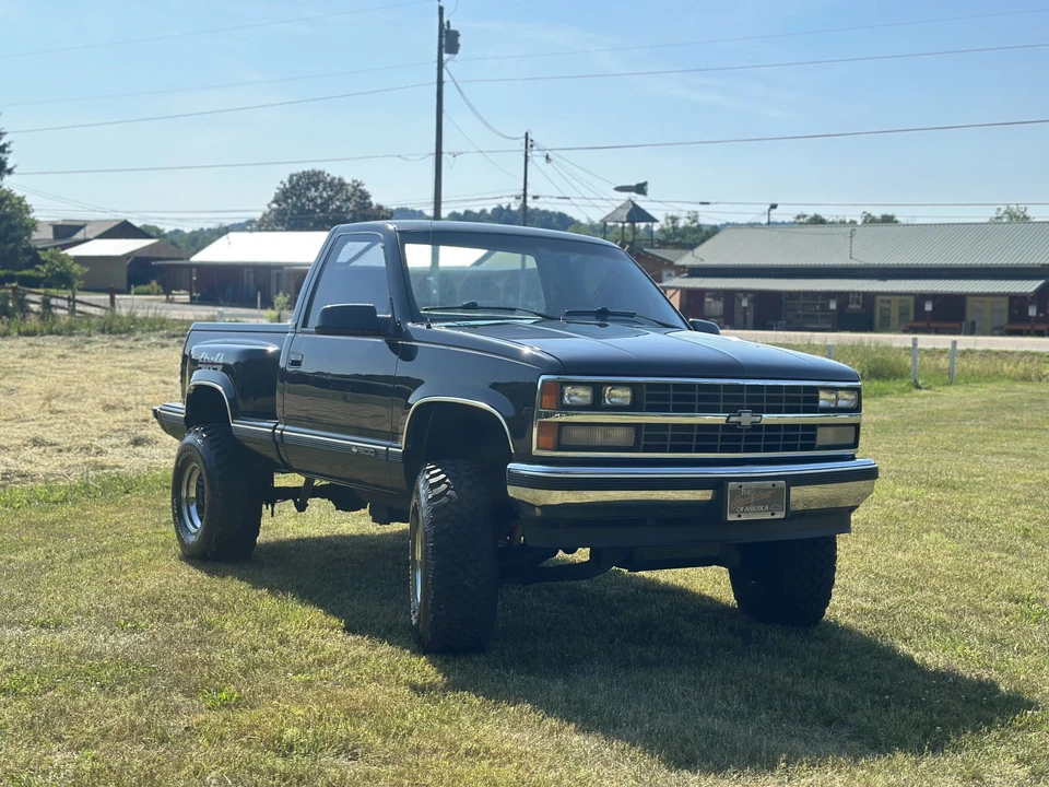 1989 Chevrolet C/K 4th Gen - Image 11 of 31