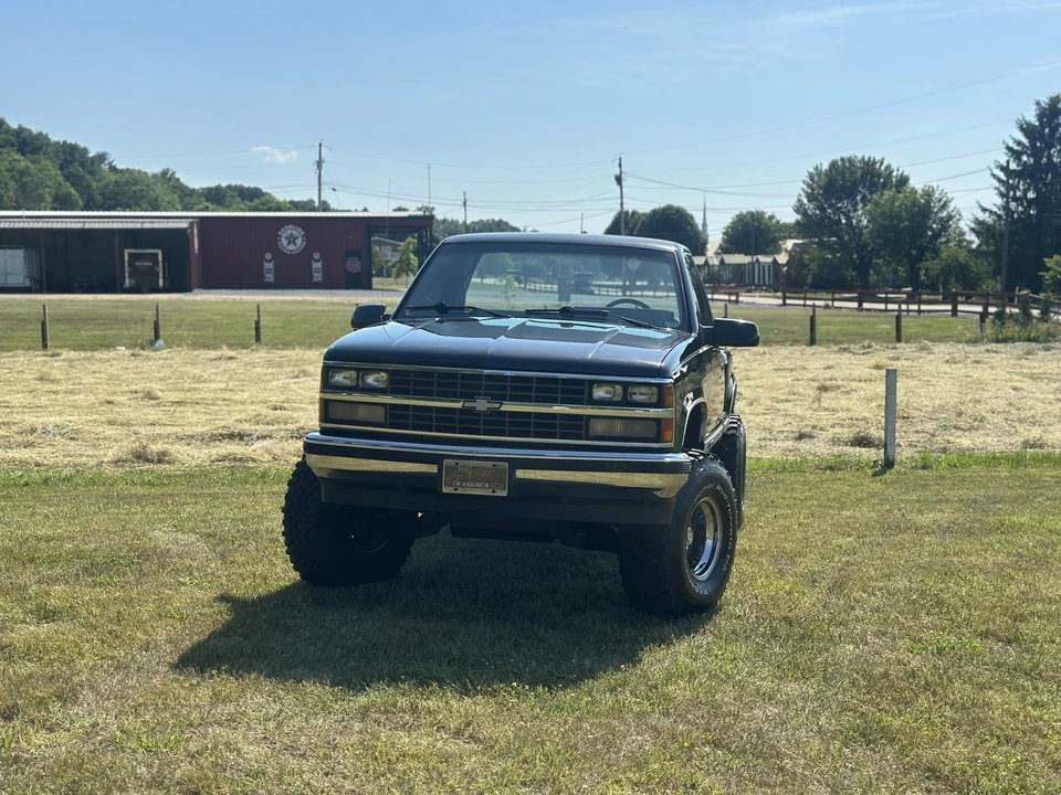 1989 Chevrolet C/K 4th Gen - Image 6 of 31