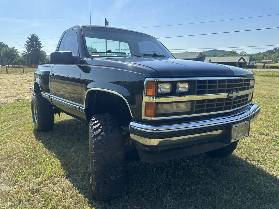 1989 Chevrolet C/K 4th Gen - Image 8 of 31