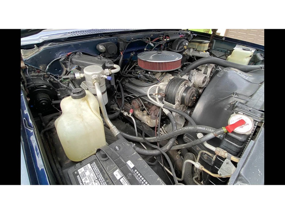 1989 Chevrolet K5 Blazer 2nd Gen - Image 19 of 20