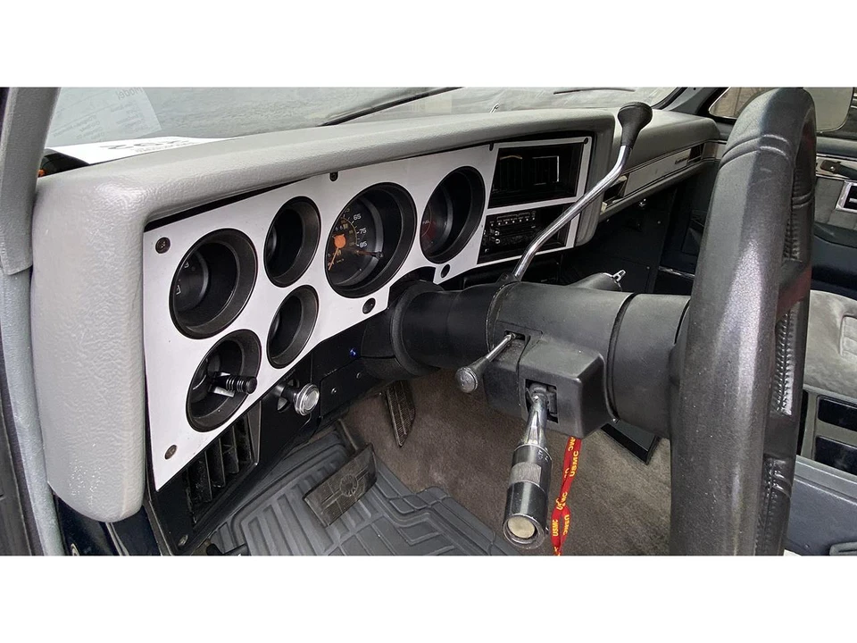 1989 Chevrolet K5 Blazer 2nd Gen - Image 16 of 20