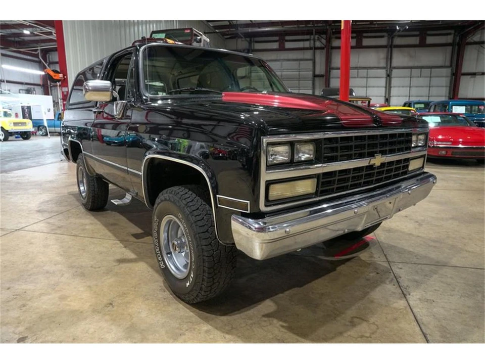 1989 Chevrolet K5 Blazer 2nd Gen - Image 26 of 31