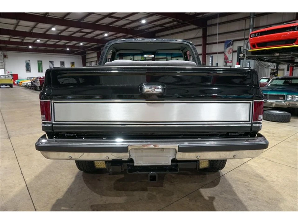 1989 Chevrolet K5 Blazer 2nd Gen - Image 7 of 31