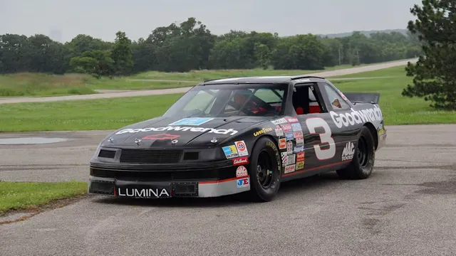 1989 Chevrolet Lumina NASCAR Race Car