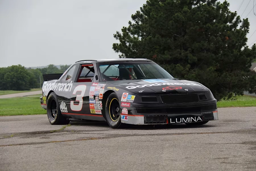 1989 Chevrolet Lumina - Image 6 of 27