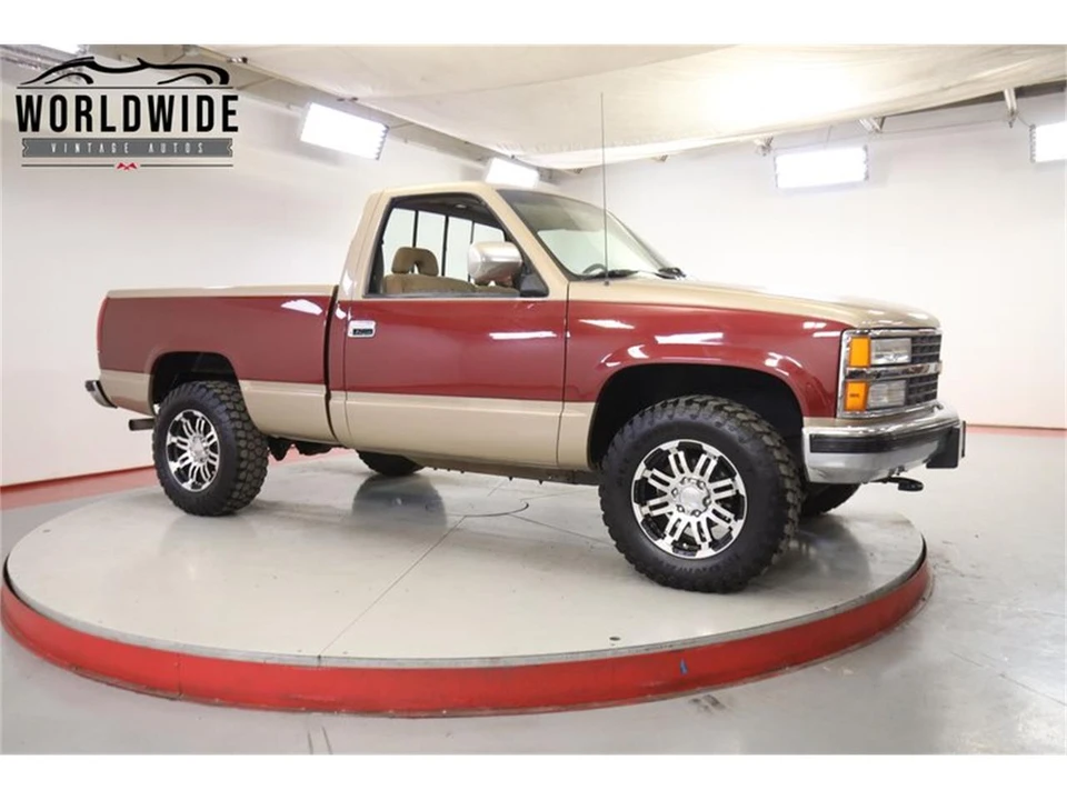 1989 Chevrolet - Image 2 of 31