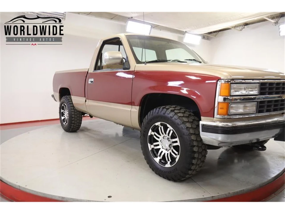 1989 Chevrolet - Image 14 of 31