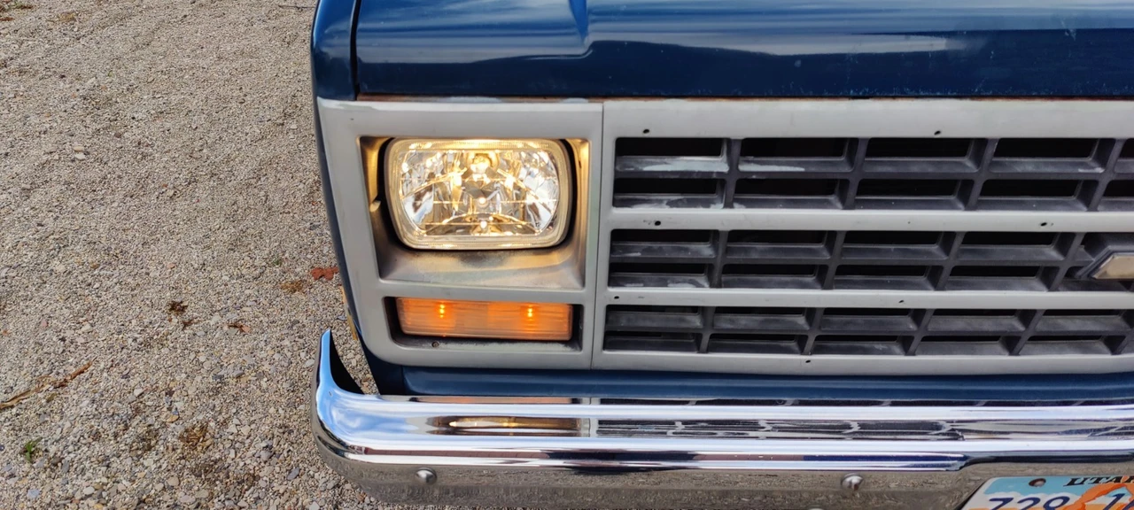 1989 Chevrolet - Image 3 of 31