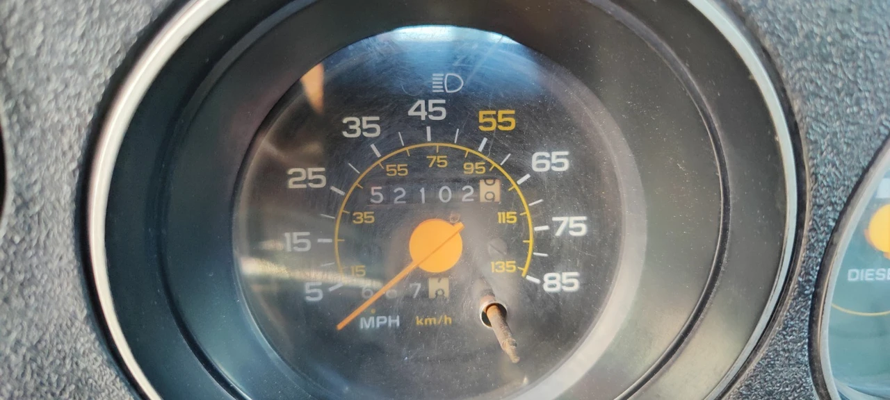 1989 Chevrolet - Image 22 of 31