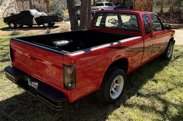 1989 Chevrolet S-10 - Image 2 of 7