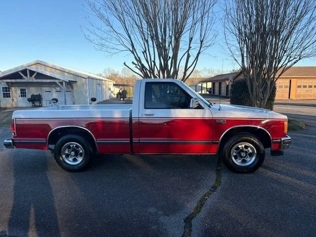 1989 Chevrolet S-10 - Image 22 of 31