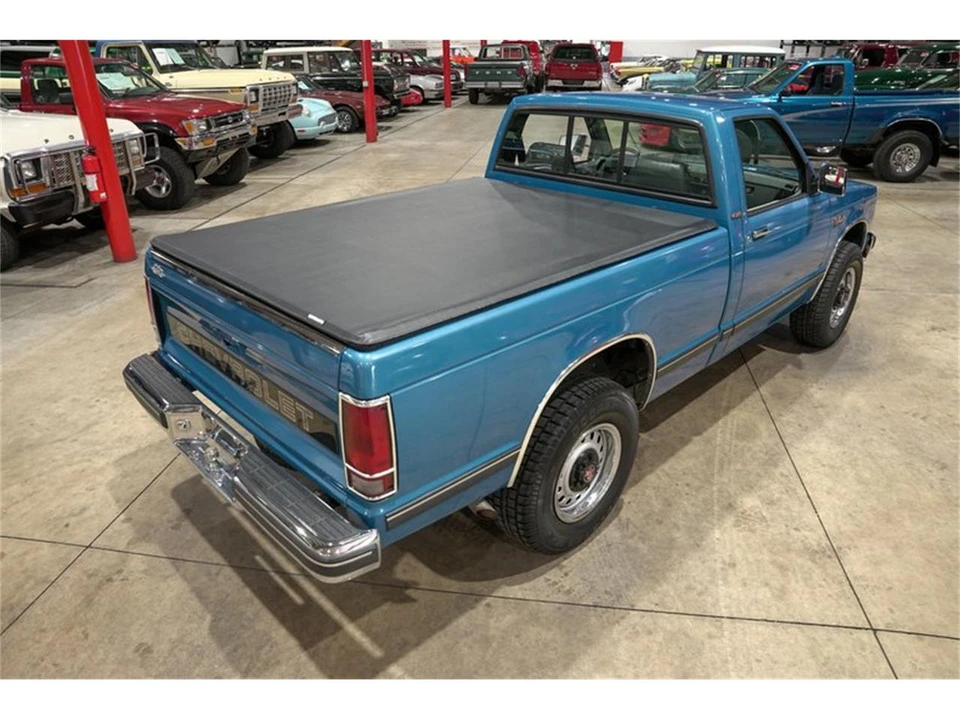 1989 Chevrolet S-10 - Image 17 of 31