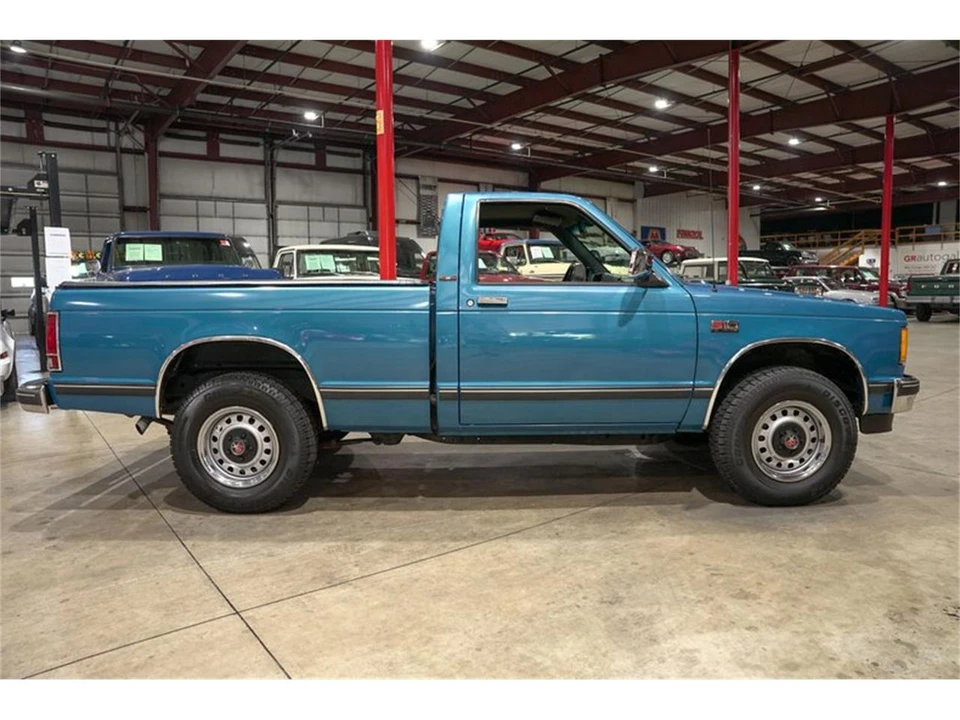 1989 Chevrolet S-10 - Image 10 of 31