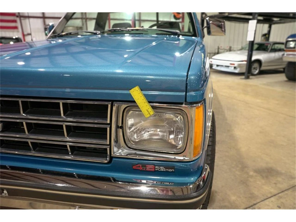 1989 Chevrolet S-10 - Image 30 of 31