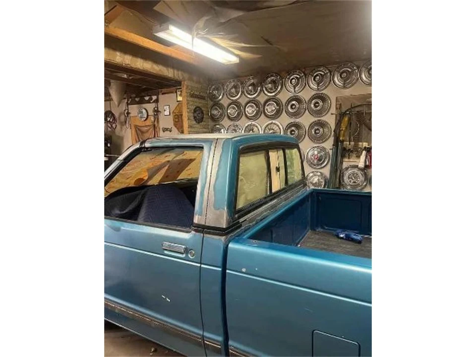 1989 Chevrolet S-10 - Image 14 of 15