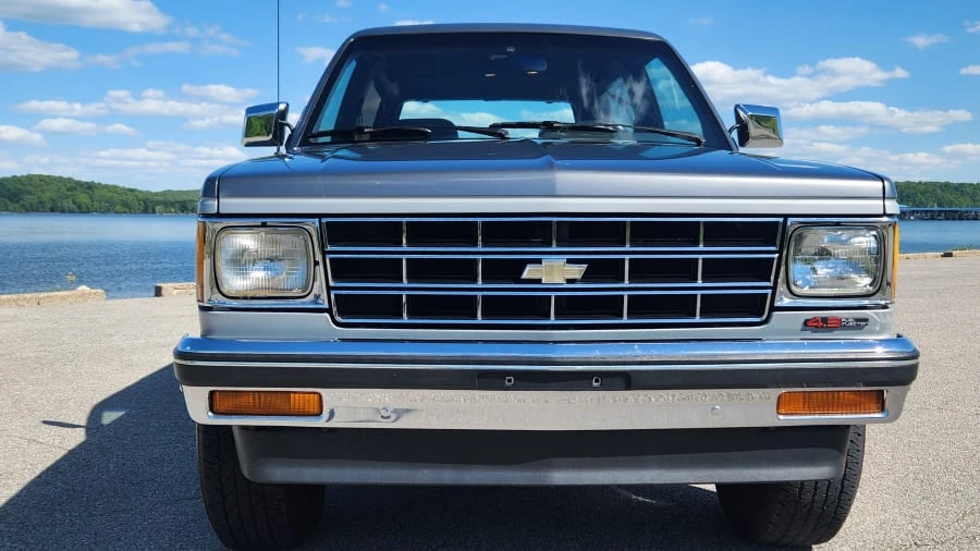 1989 Chevrolet S-10 Blazer 1st Gen - Image 3 of 18