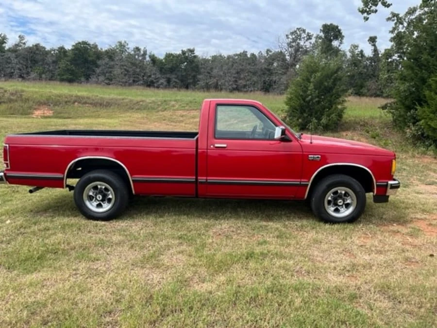 1989 Chevrolet S-10 - Image 9 of 20