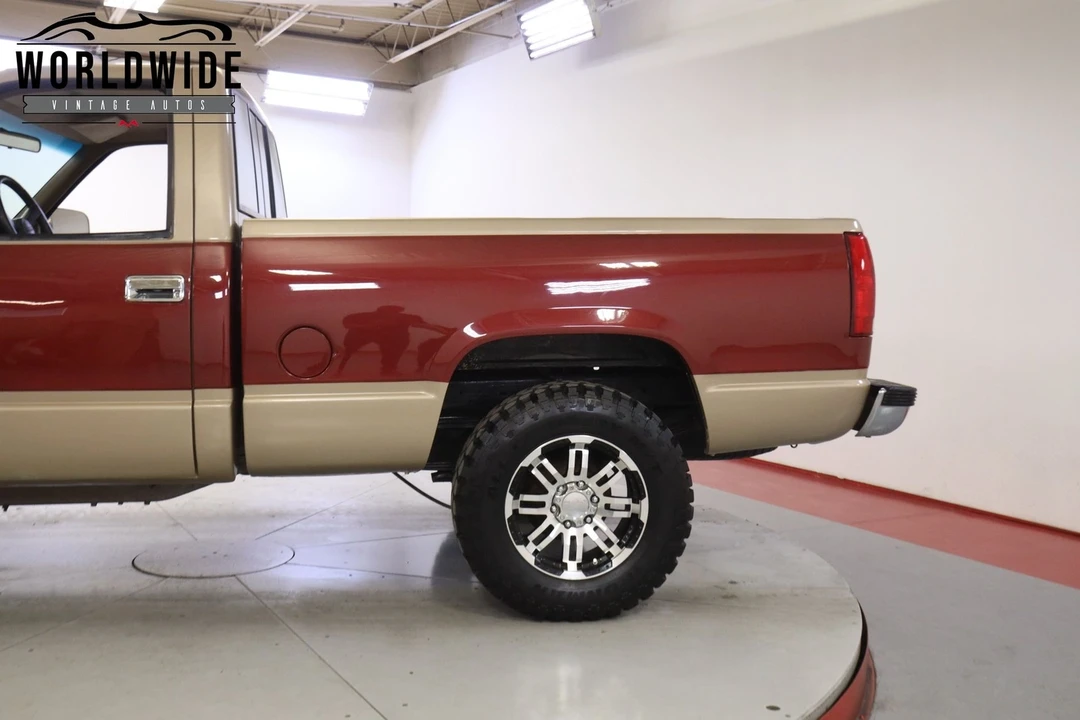 1989 Chevrolet C/K 4th Gen - Image 10 of 12