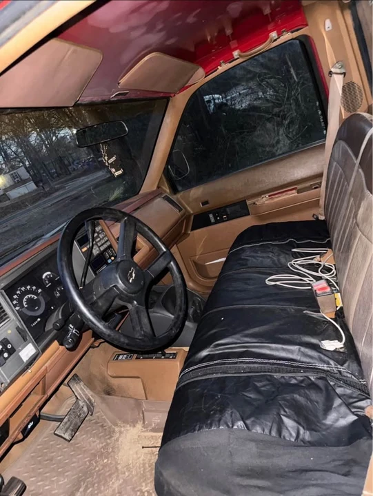 1989 Chevrolet Silverado - Image 3 of 5