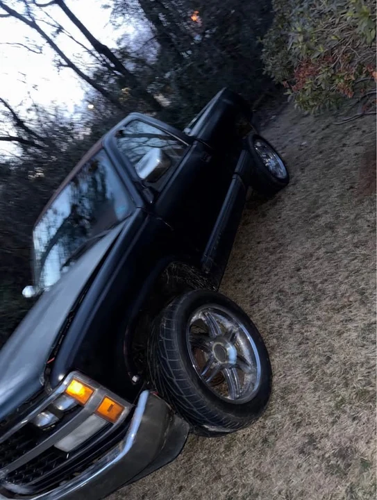 1989 Chevrolet Silverado - Image 2 of 5