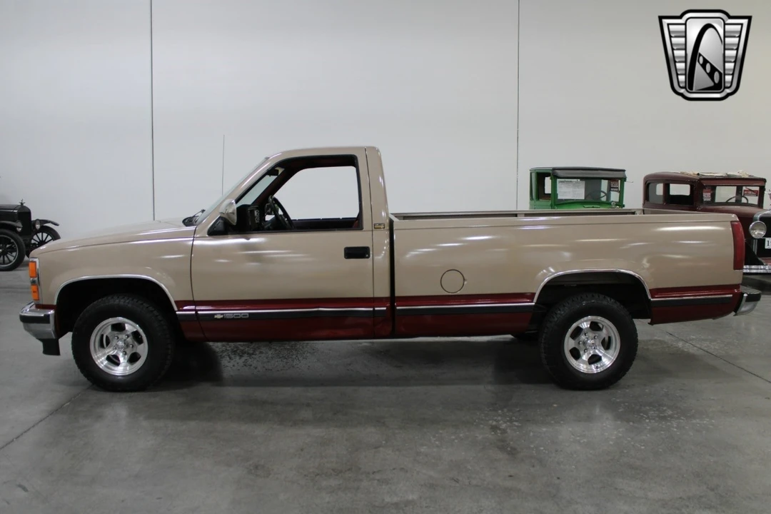 1989 Chevrolet C/K 4th Gen - Image 4 of 12