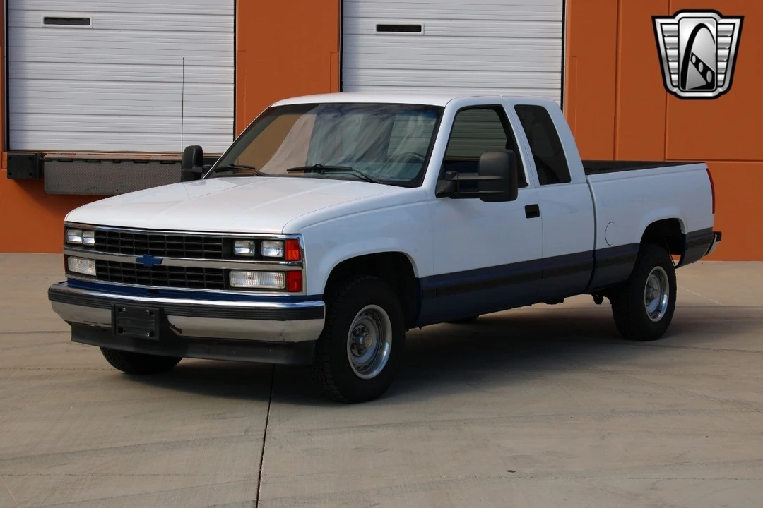 1989 Chevrolet C/K 4th Gen - Image 3 of 21