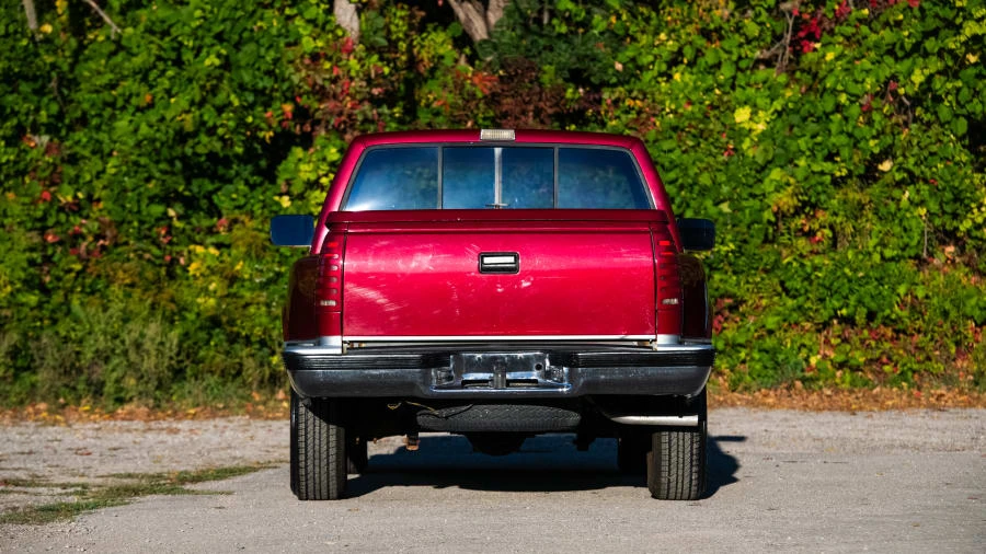 1989 Chevrolet Silverado - Image 5 of 31