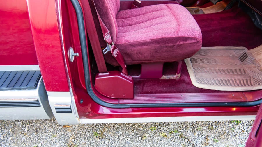 1989 Chevrolet Silverado - Image 31 of 31