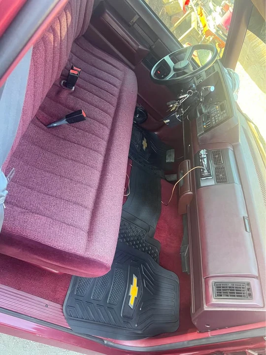 1989 Chevrolet Silverado - Image 3 of 7