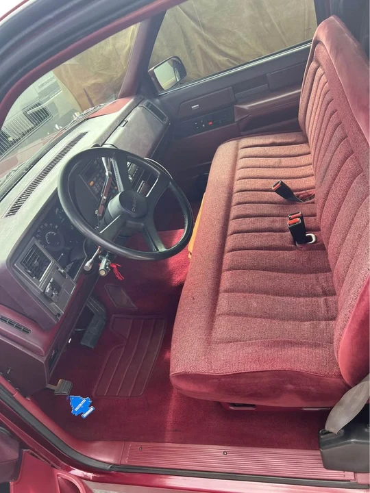 1989 Chevrolet Silverado - Image 5 of 7