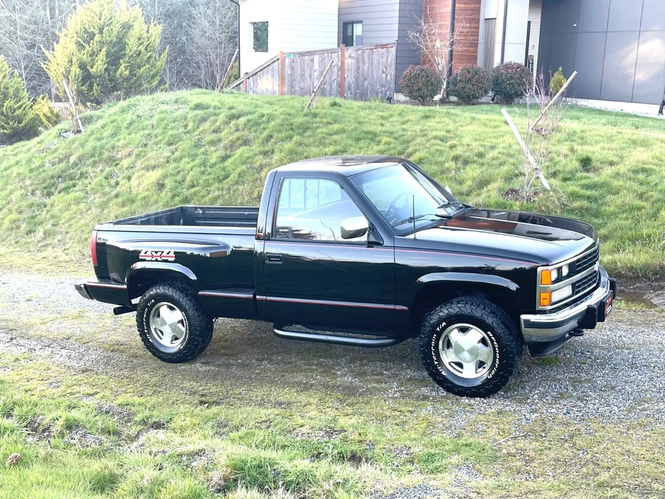 1989 Chevrolet C/K 4th Gen - Image 2 of 21