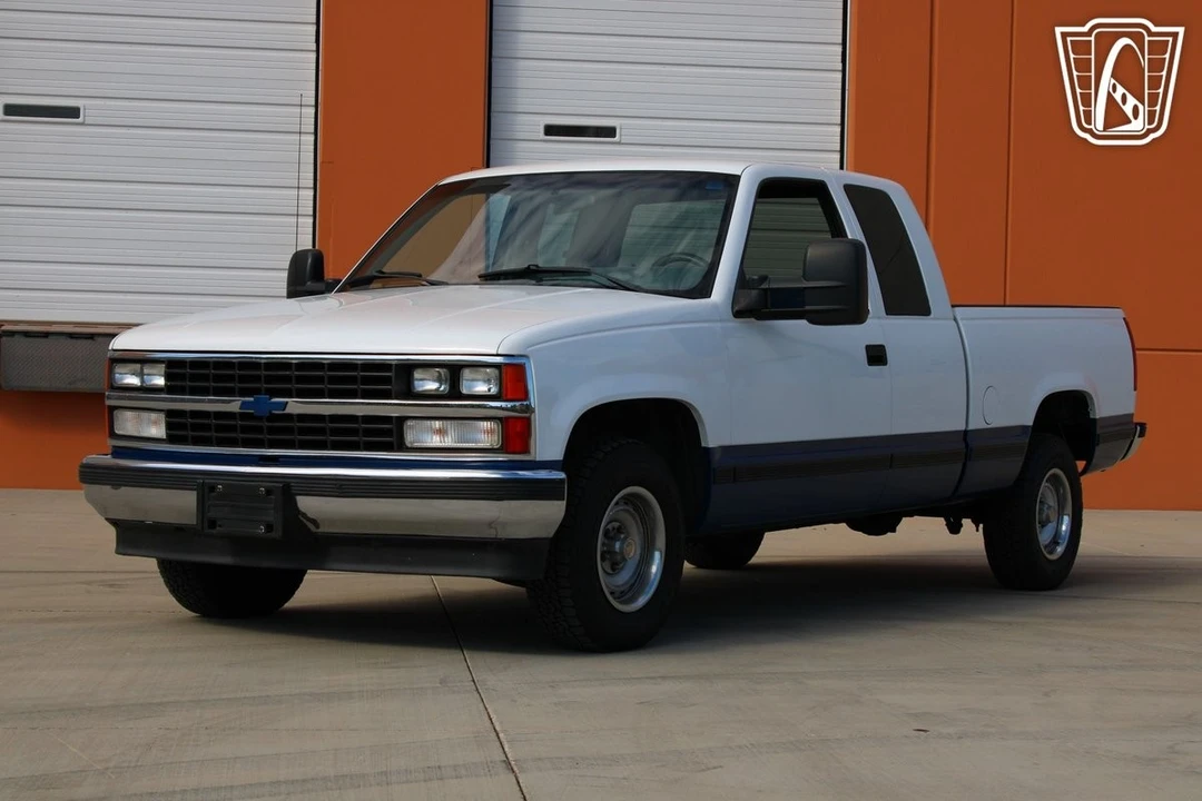 1989 Chevrolet C/K 4th Gen - Image 4 of 12
