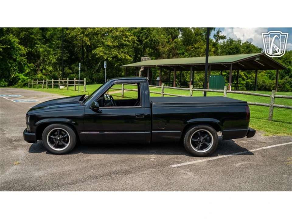 1989 Chevrolet C/K 4th Gen - Image 8 of 31
