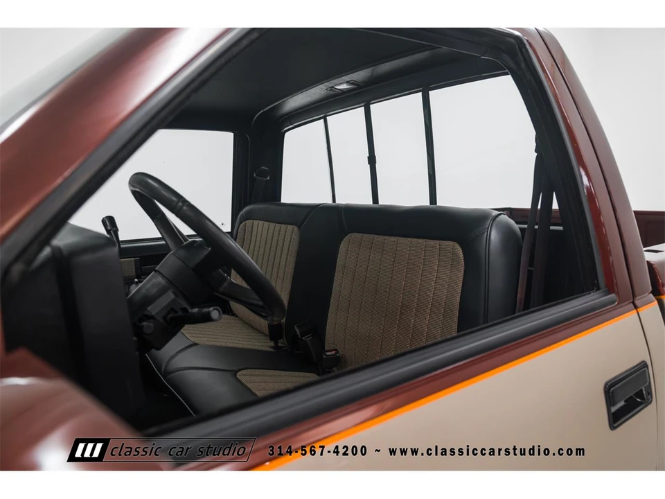 1989 Chevrolet C/K 4th Gen - Image 18 of 31