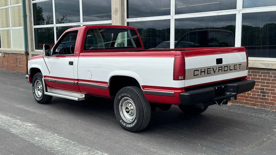 1989 Chevrolet C/K 4th Gen - Image 3 of 11