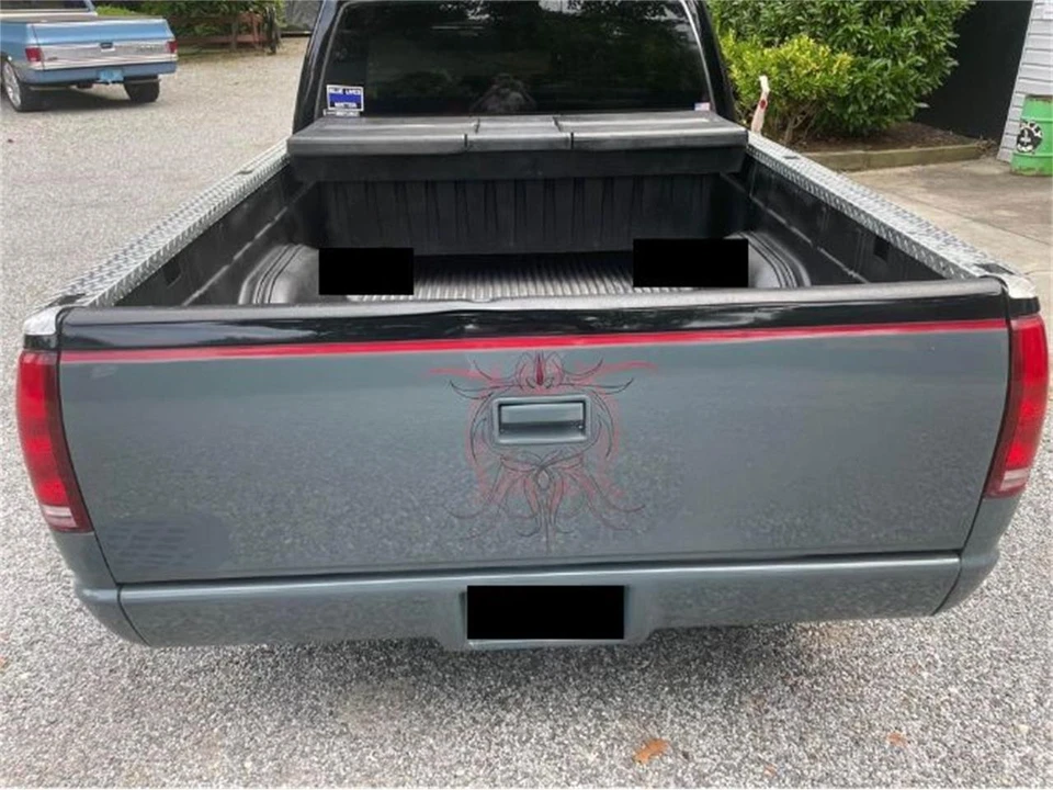 1989 Chevrolet Silverado - Image 2 of 15
