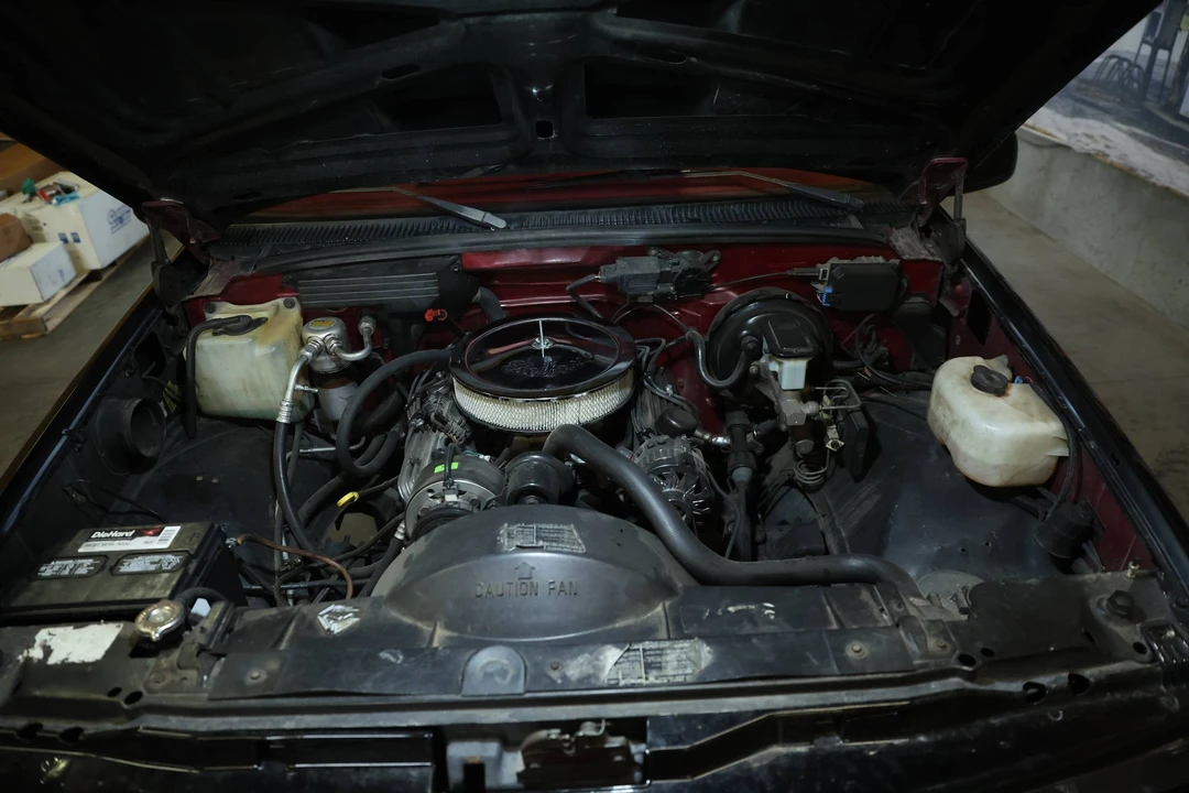 1989 Chevrolet Silverado - Image 25 of 25